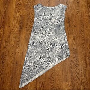 Bryn Walker Silver blue print sleeveless asymmetrical unlined tunic top Medium